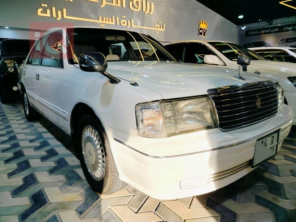 تويوتا كراون